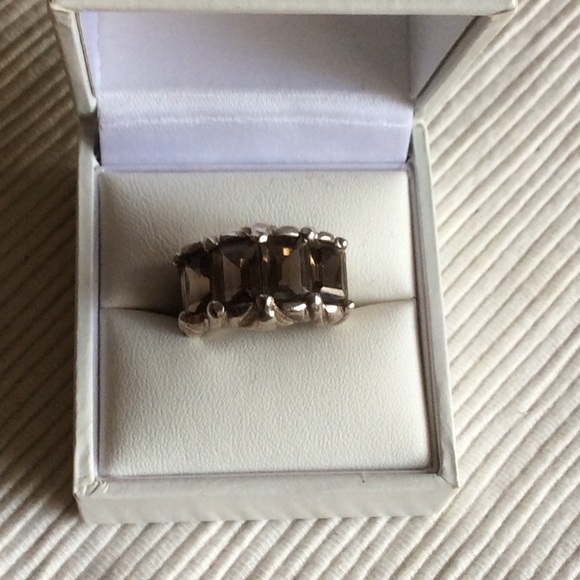 Jewelry - Vintage ring with Smokey Quartz